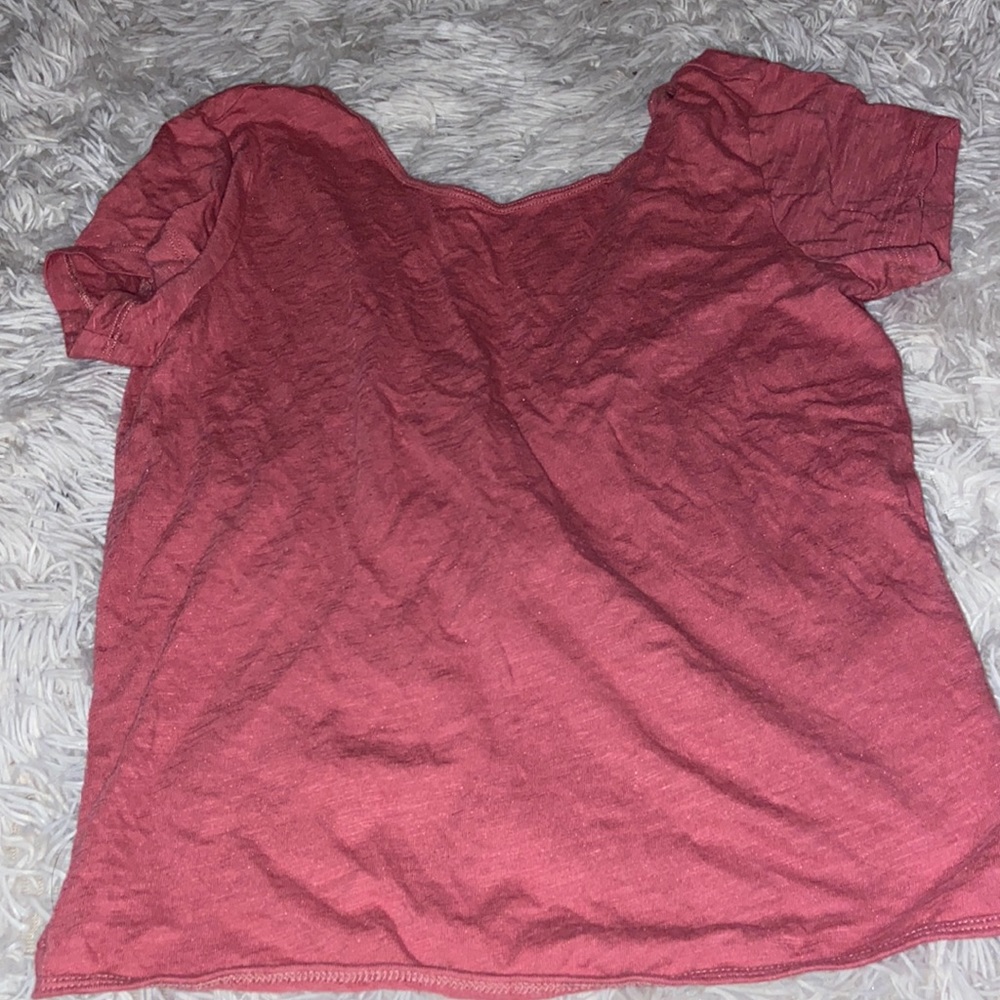 coral color top with cute back!